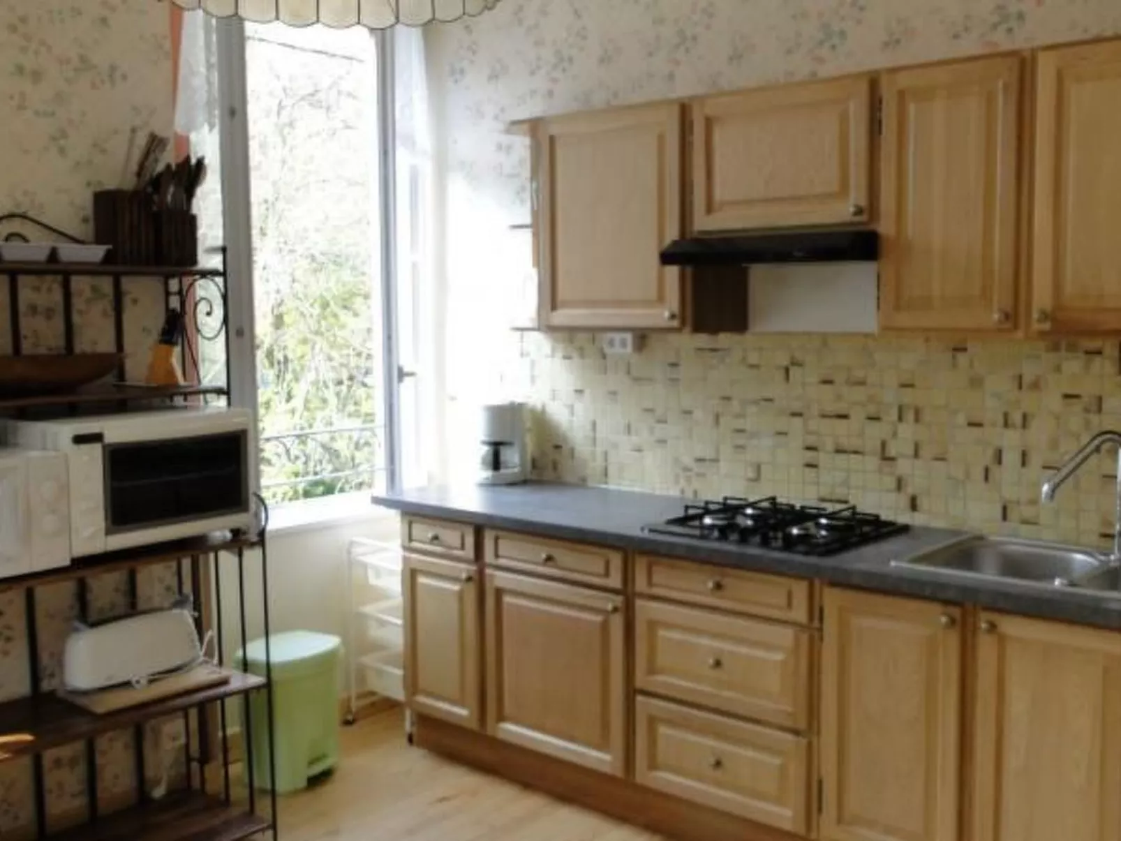 Unterkunft mit eigenem Garten und Blick auf den Fluss-Dedans