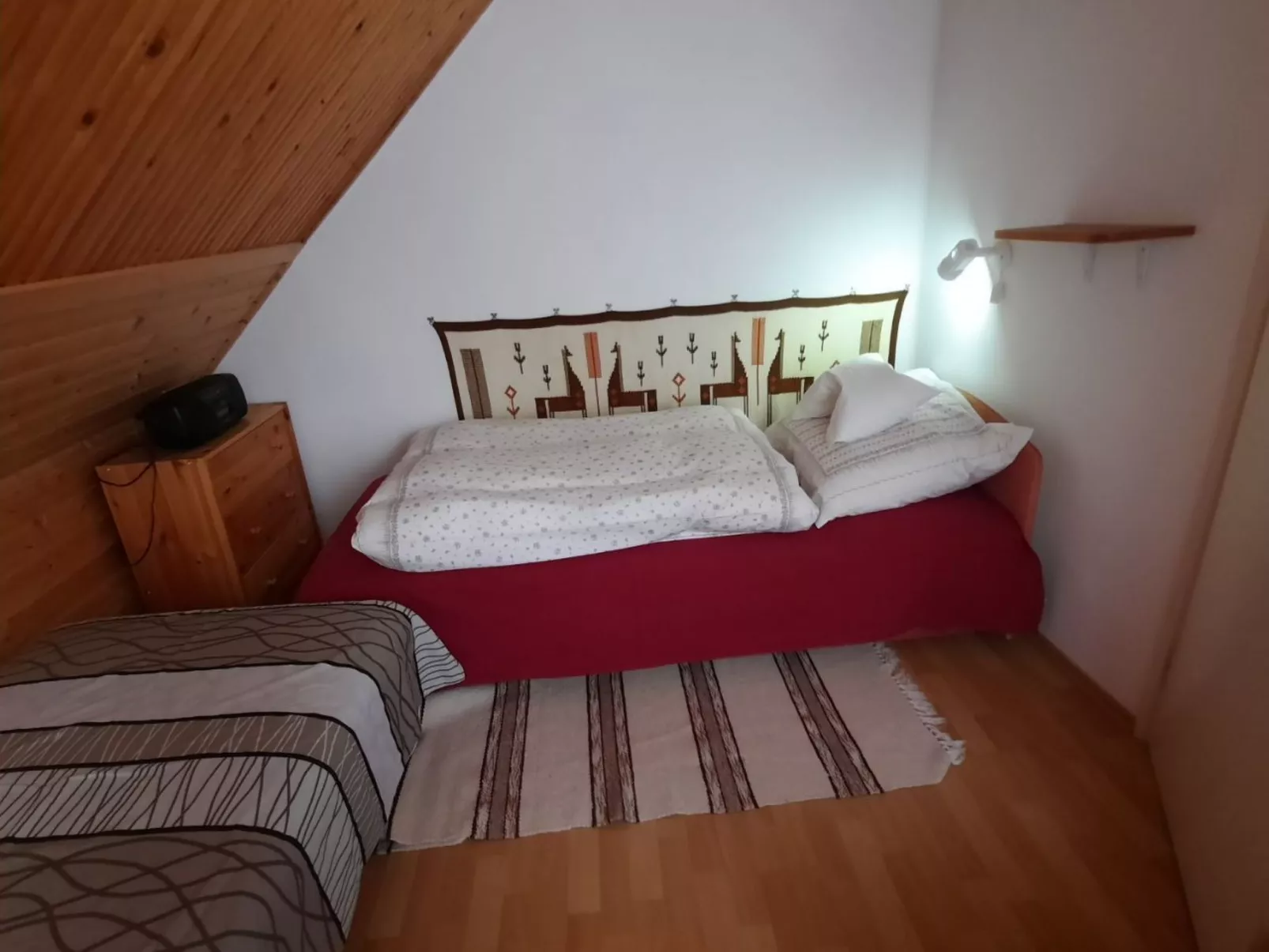 Klimatisiertes Ferienhaus in Bükfürdö mit Garten-Dedans