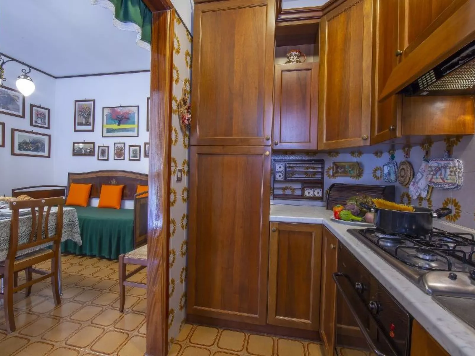 Wohnung im Roero-Drinnen