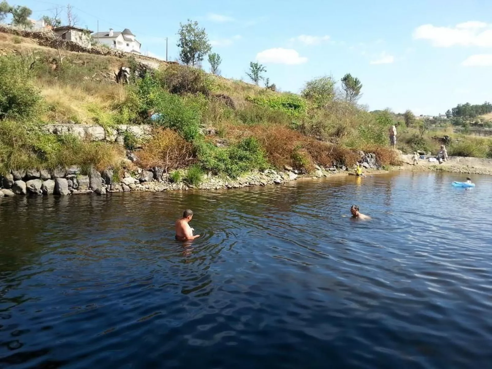 Ferien auf dem Bauernhof mit Weinberg-Outside