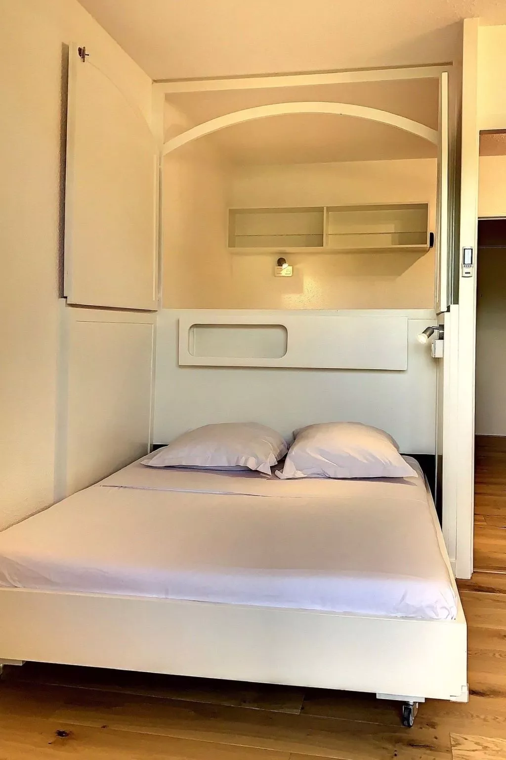 La Cigale Varoise - Hyères La Plage-Image-tags.info