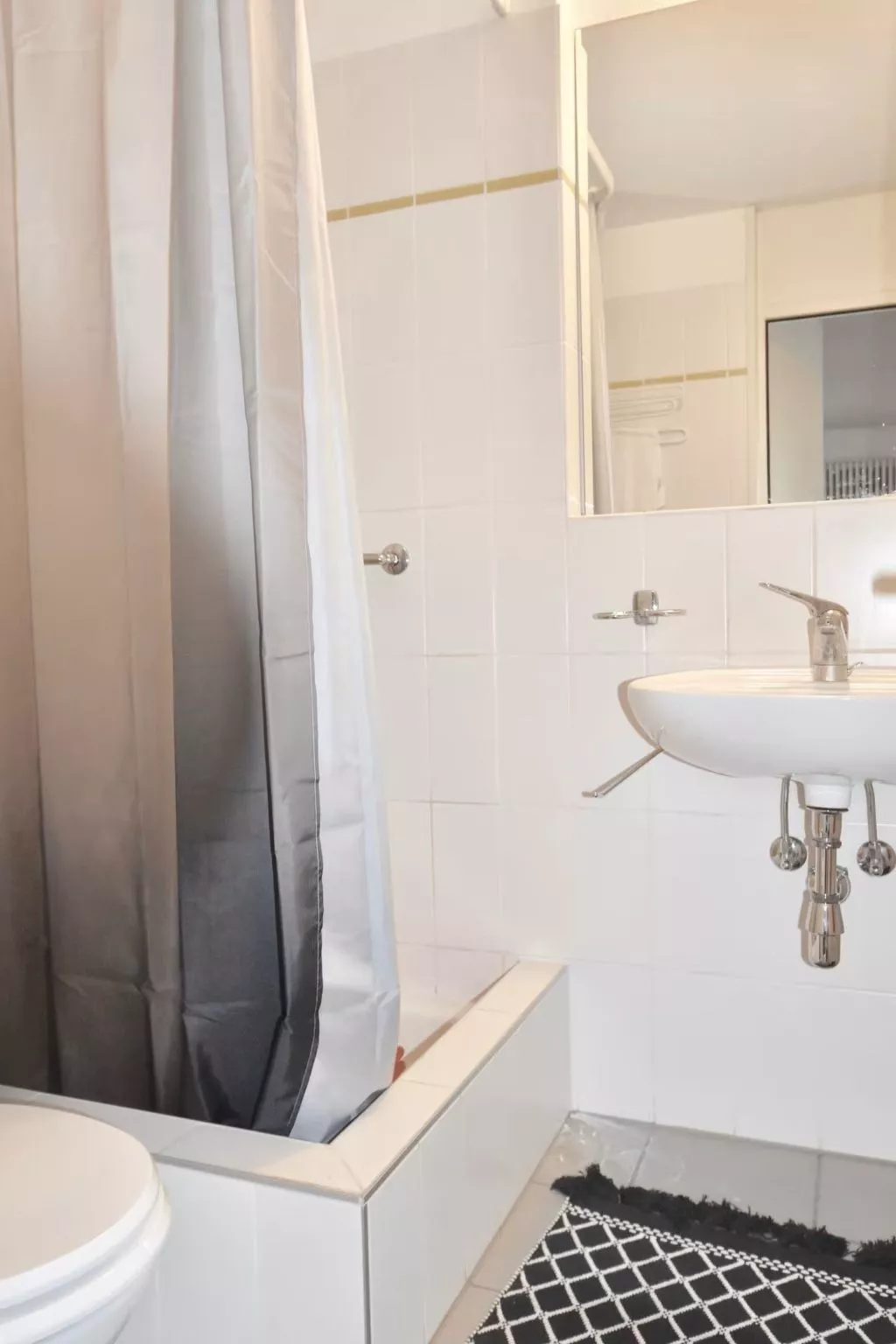 Casa Giuseppe, Gerra-Dedans