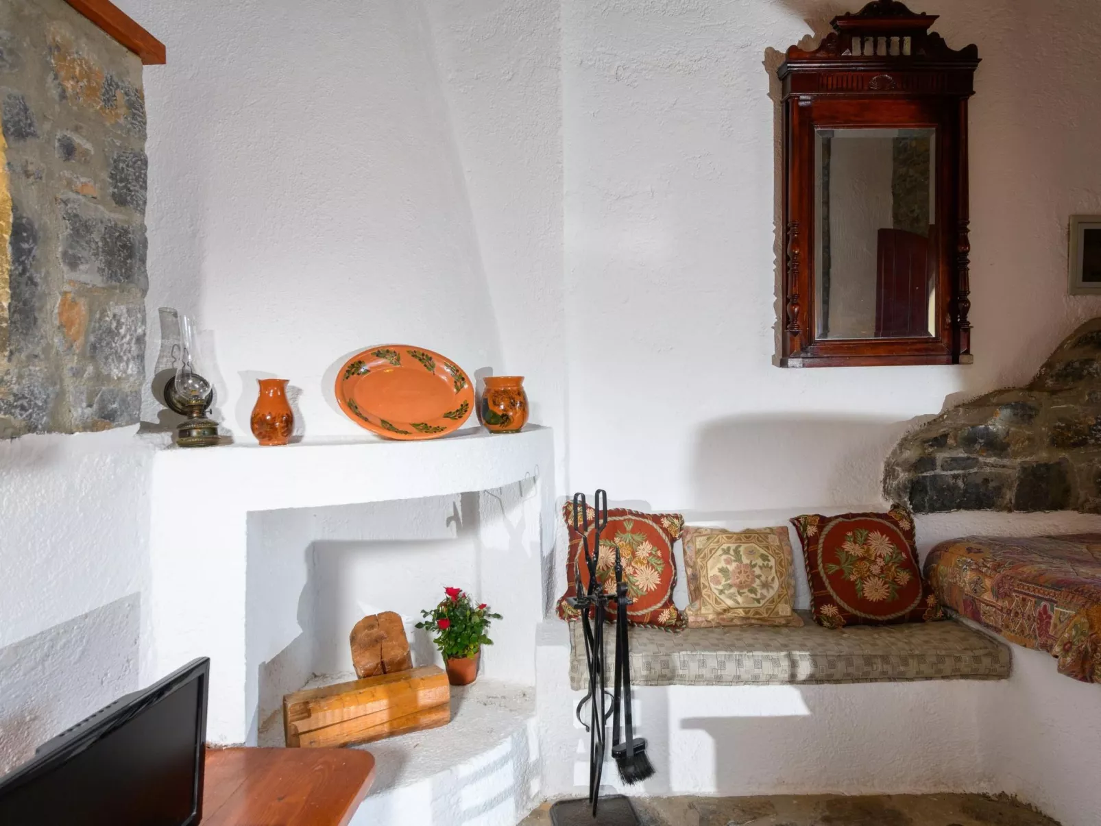 Authentisches kretisches Steinhaus Clio mit Aussicht-Inside