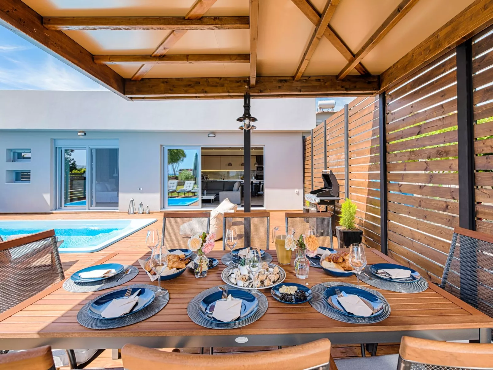 Nastazia Luxury Beach House-Draußen