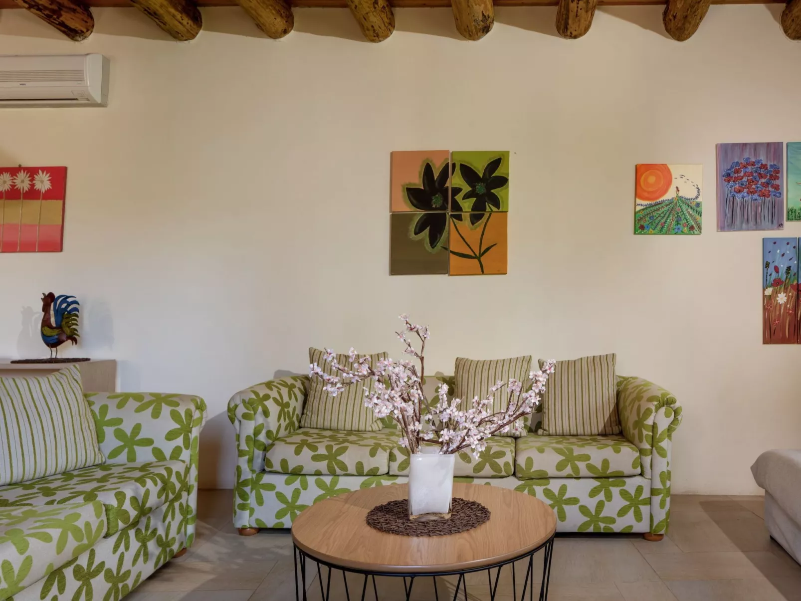 "Villa Erontas" mit Blick auf das Wasser-Inside