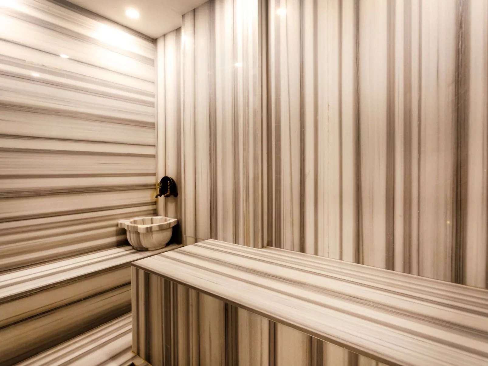 Villa Infinity Sky für 2 Personen und 2 Kinder-Dedans