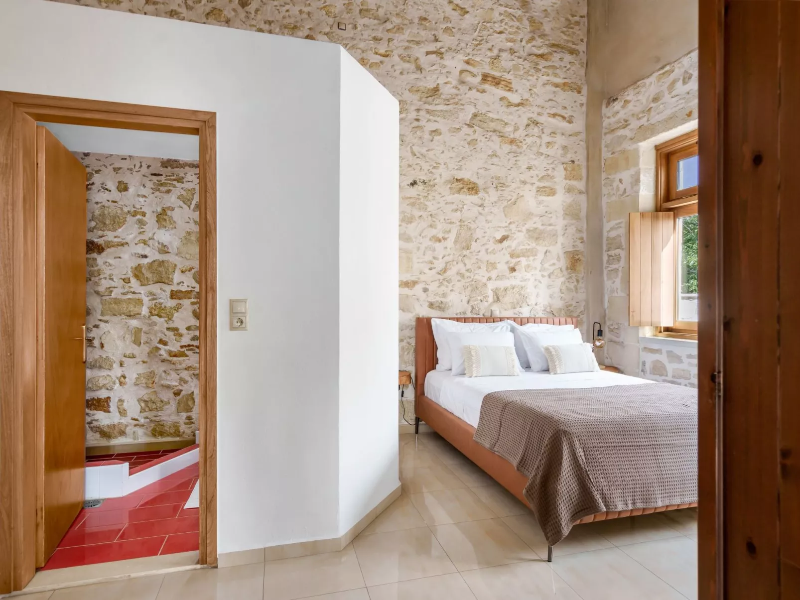 Neue Villa Myre 3, Privater Pool und 3 Wohnungen-Dedans