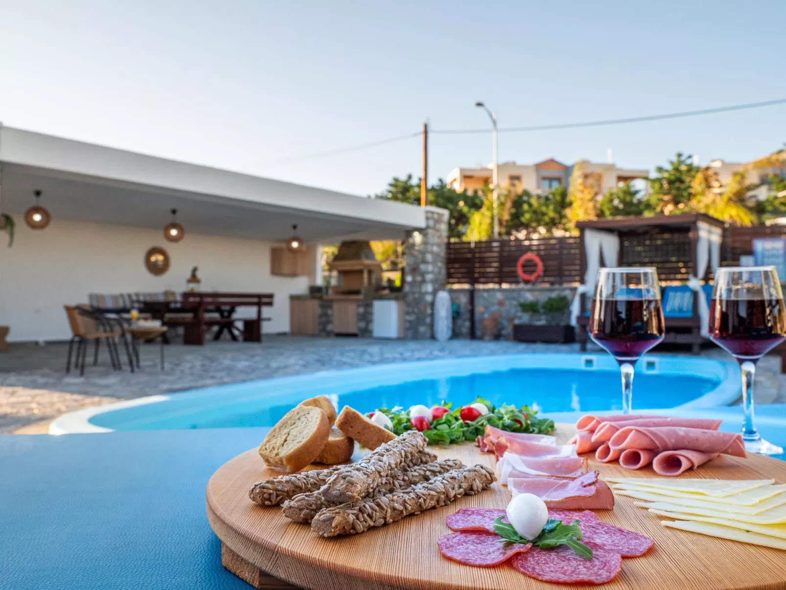 Villa Maripaul im Dorf Pefki-Dehors