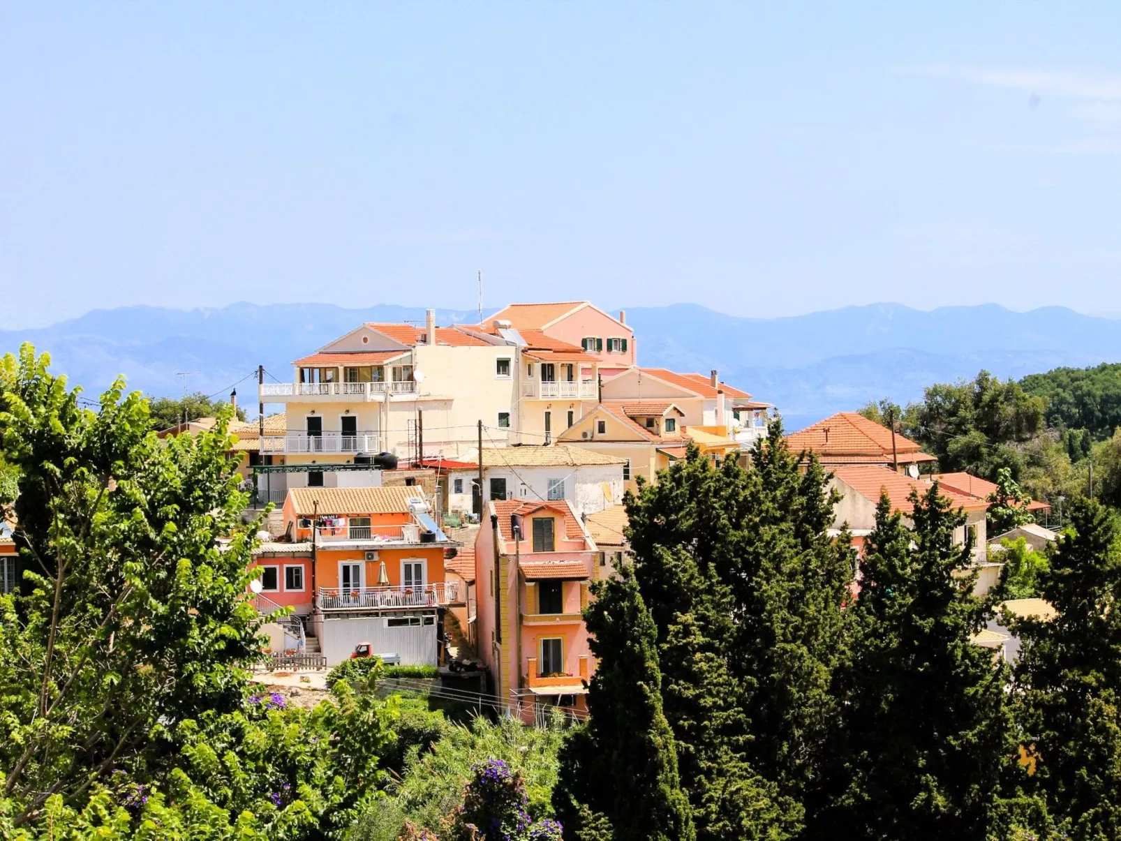 Haus mit drei Schlafzimmern in der Nähe der besten Strände von Korfu-Inside