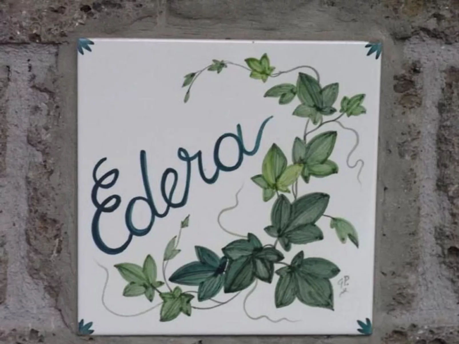 Wohnung 'Ivy' mit privatem Garten-Draußen