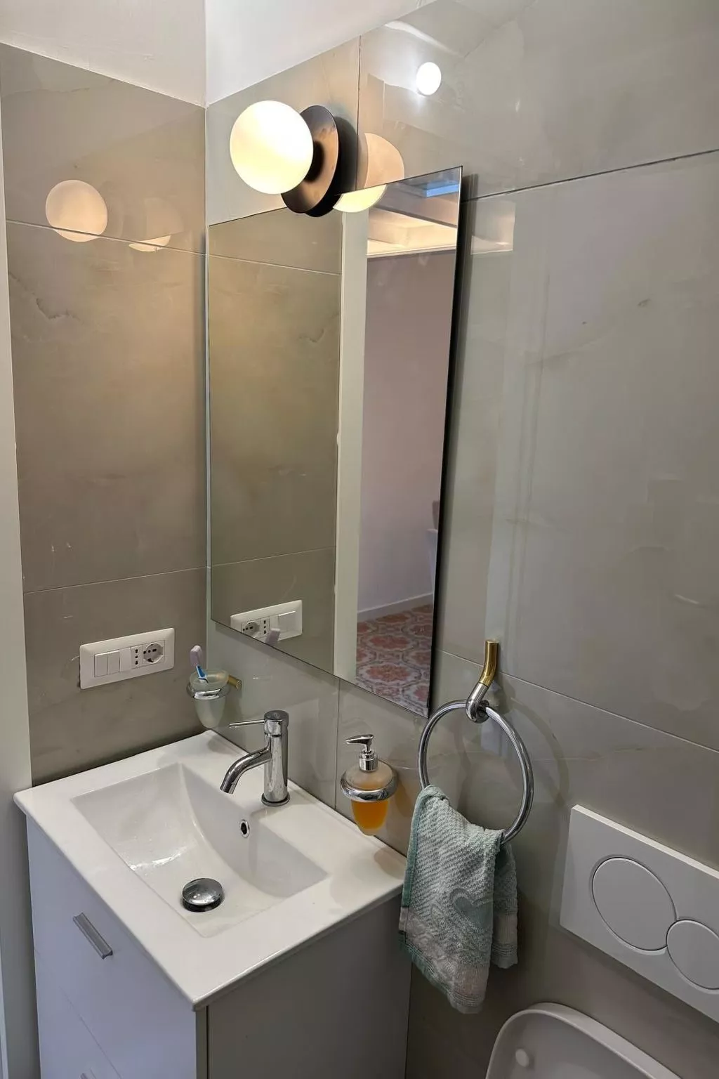 Forio GG mit privatem Garten-Dedans