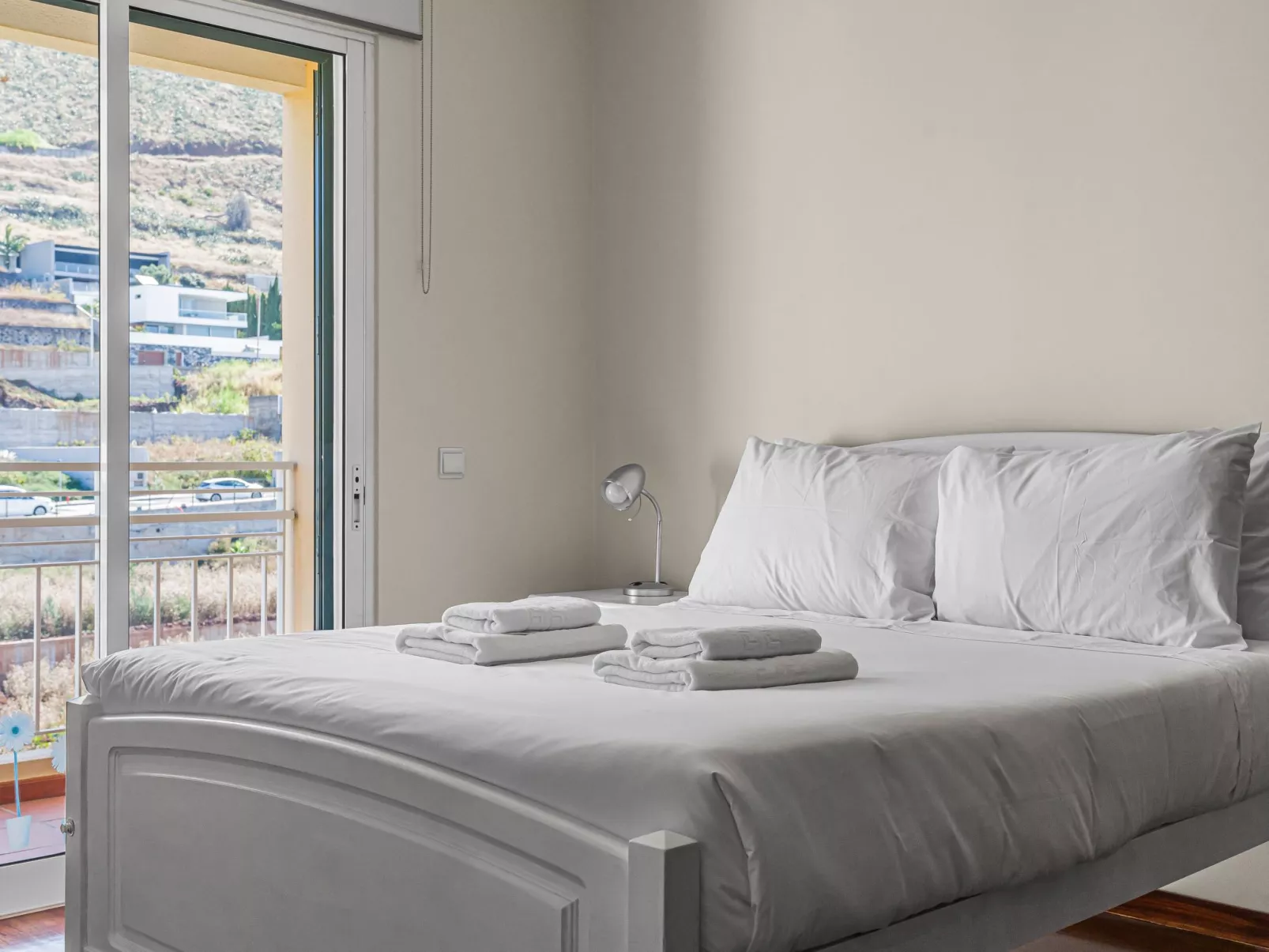 Tulipa Apartment Top-Inside