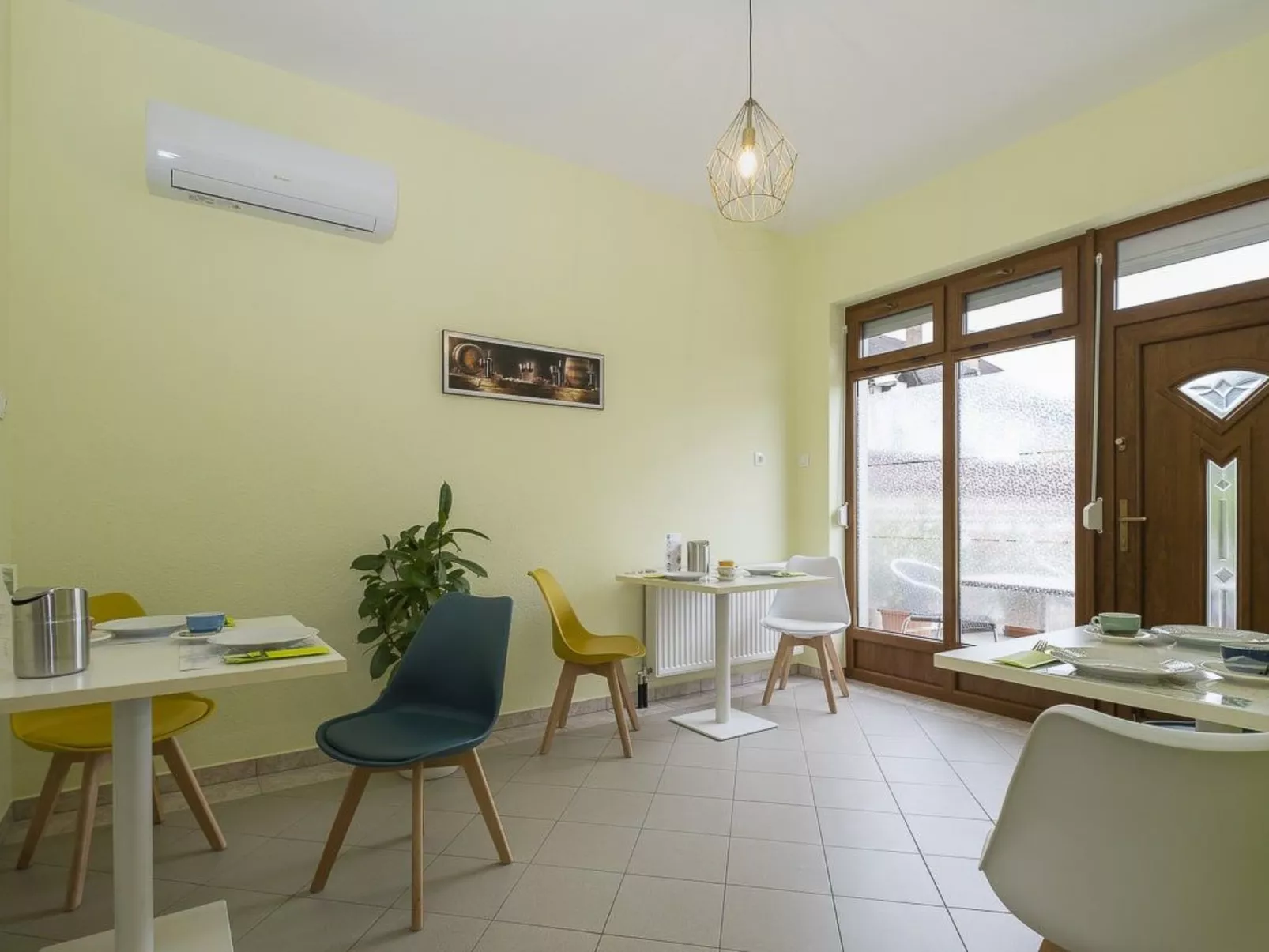 Familien Appartement Nr.4 Ács Apartman Hévíz-Image-tags.info