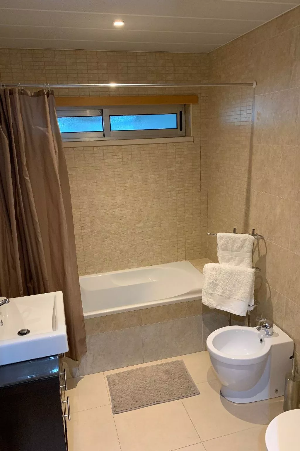 Neue Wohnung in Albufeira mit Großem Balkon-Dedans