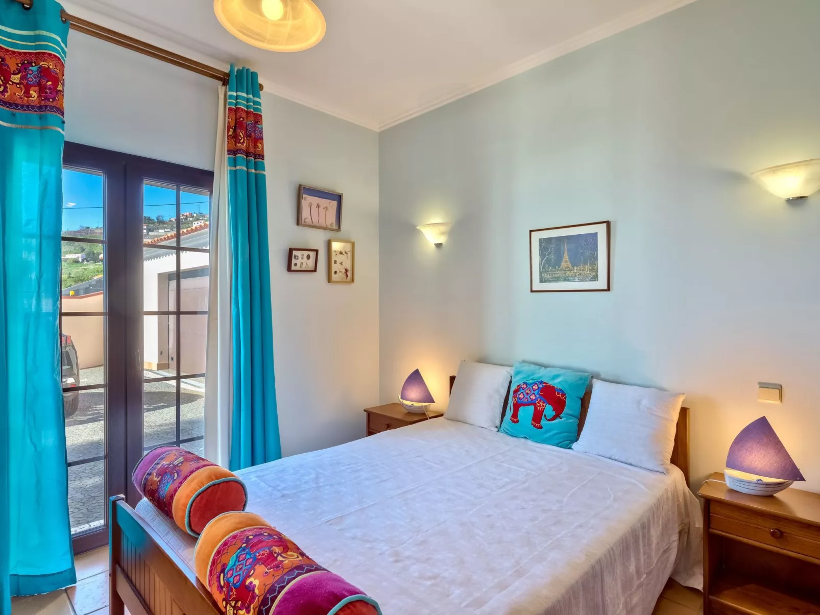 Königliche Villa Amores-Dedans