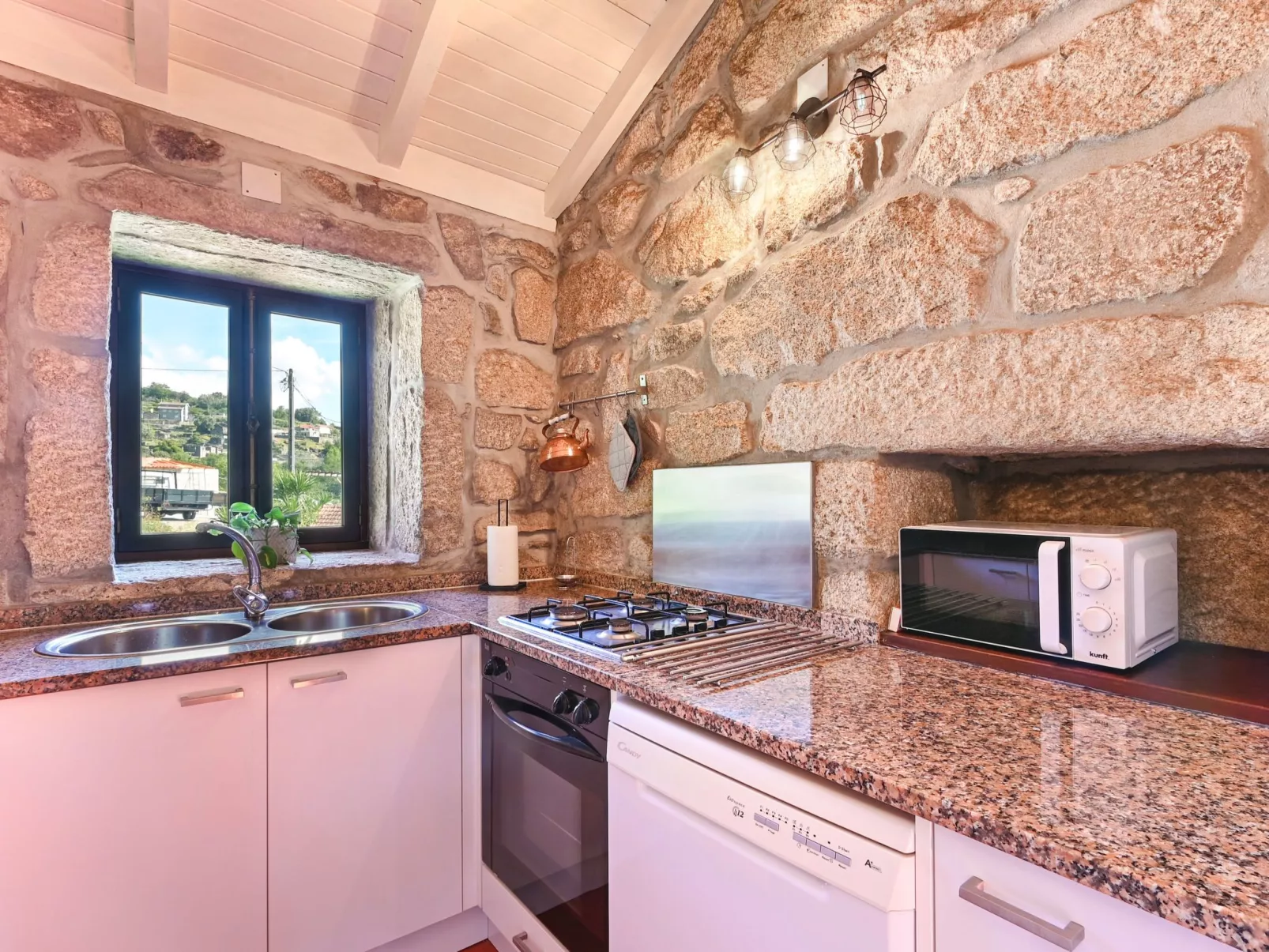 Casas das Olas 1 - Großartige Aussicht, 2 Pools, idealer Ort zum Entspannen und-Inside