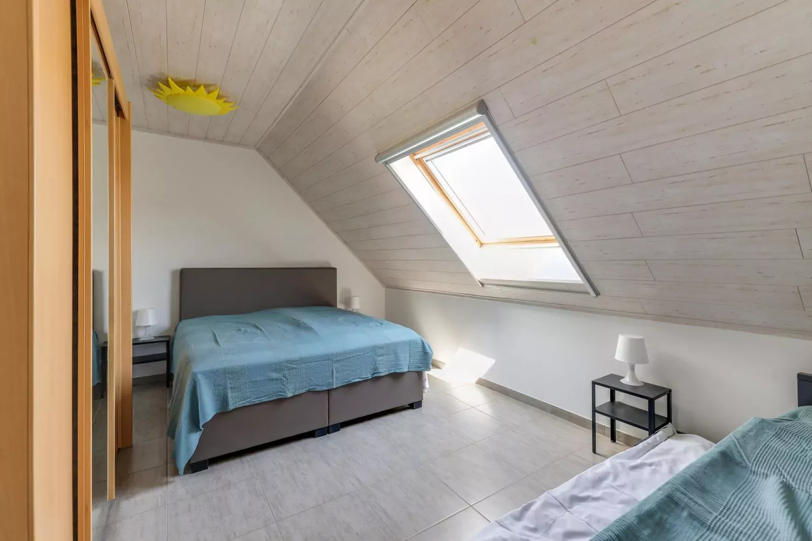 IN DE WOLLEKJES  “slapen bij of tussen de schapen”-Chambre