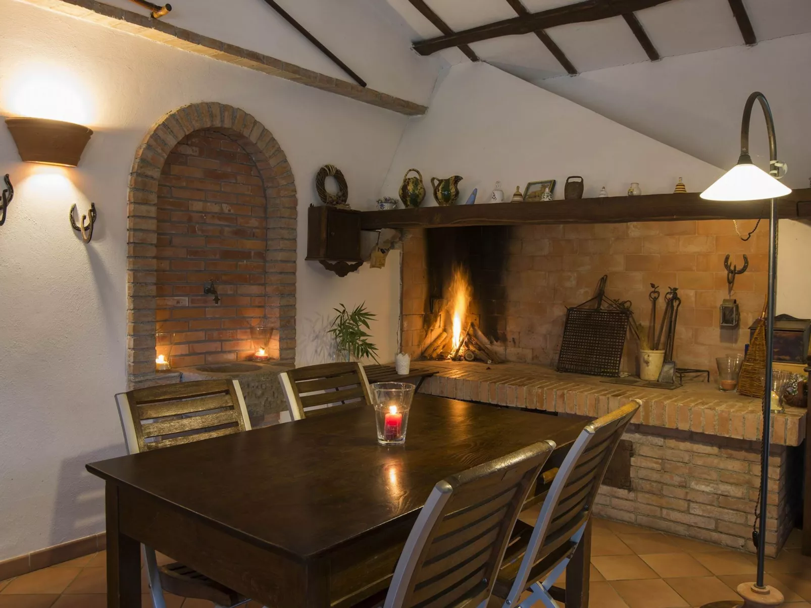 Magie im Schloss, Unterkunft mit Schwimmbad'-Dedans