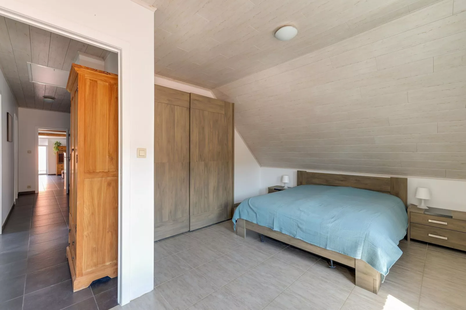 IN DE WOLLEKJES  “slapen bij of tussen de schapen”-Chambre