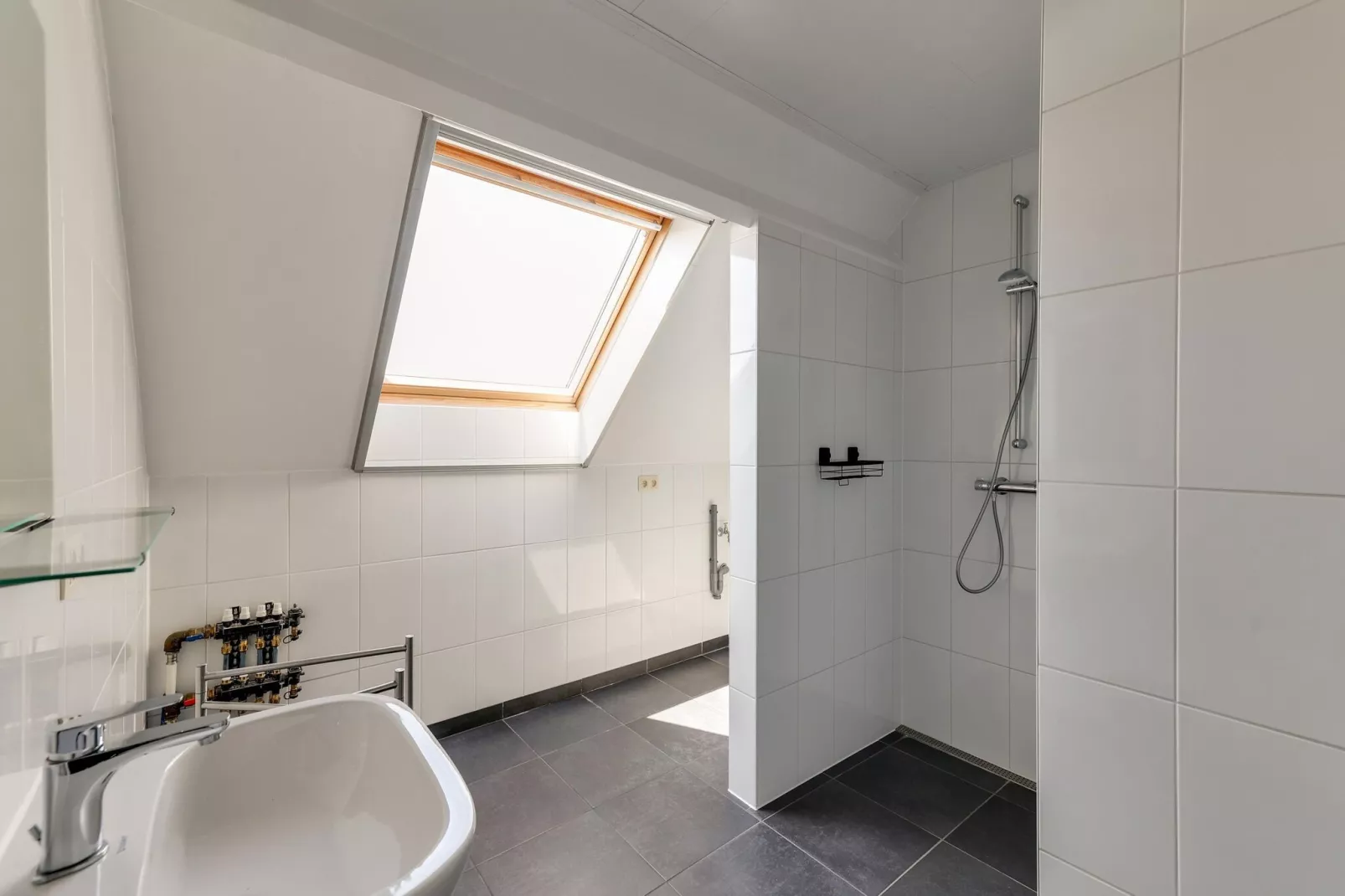 IN DE WOLLEKJES  “slapen bij of tussen de schapen”-Salle de bain