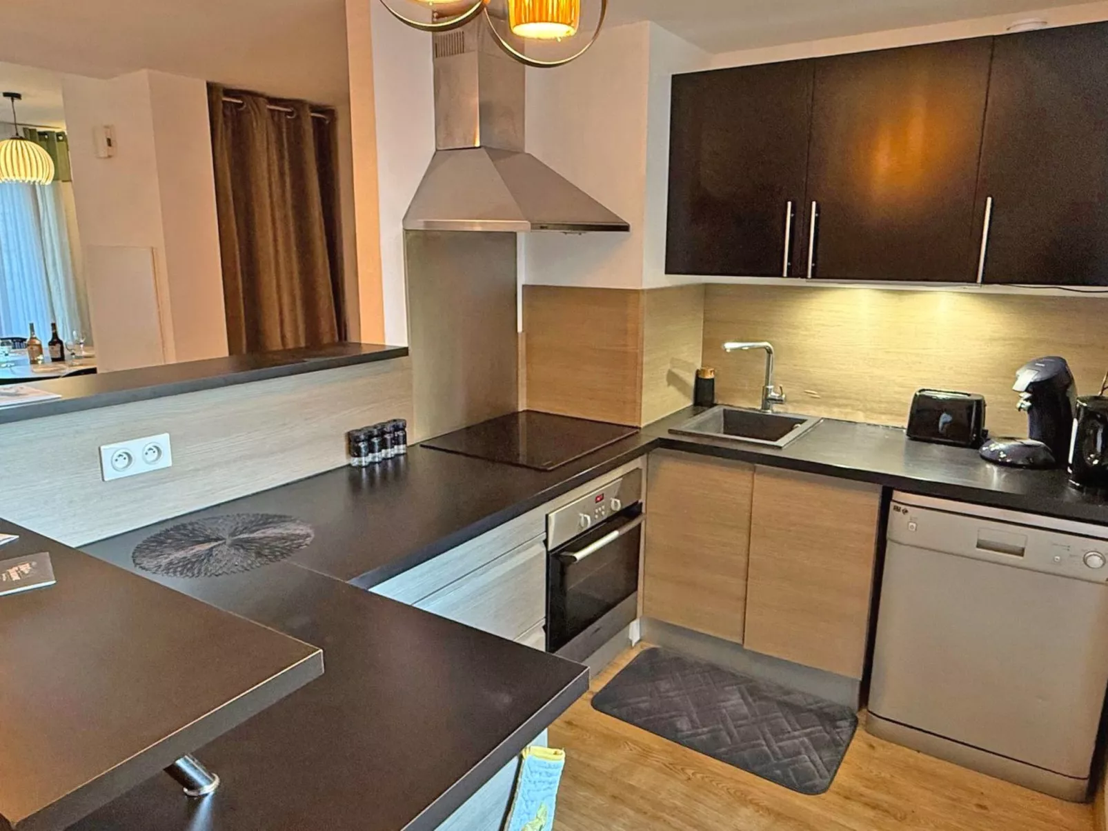 Wohnung T3 - 5 pers - Klimaanlage - Zentrum-Inside