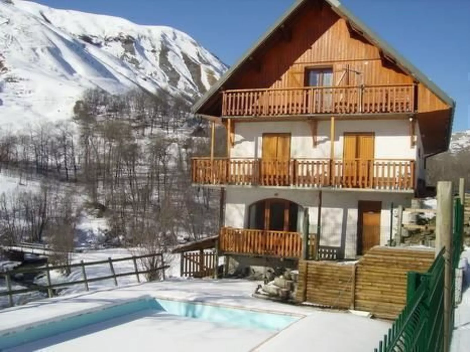 Chalet "Le Clos de Cluny".