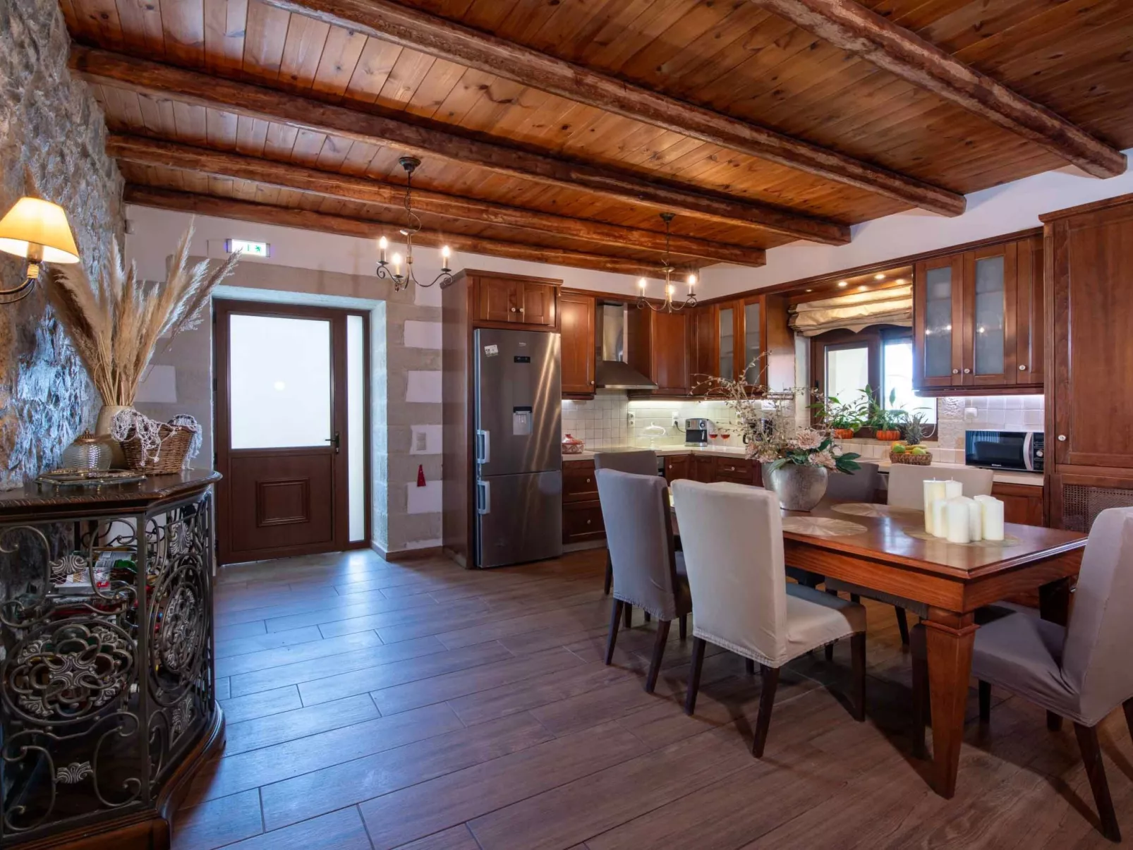 Geroulios Kastro Villa I-"Frei "Beheizter Pool,Meerblick-Dedans