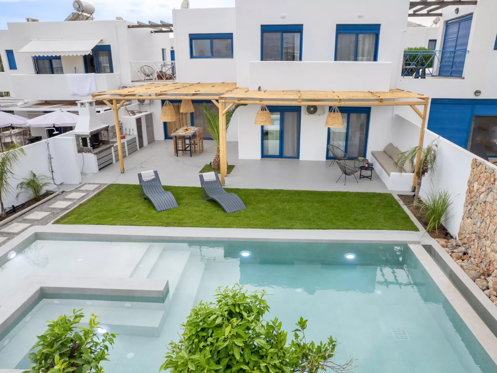 Beide Villa-Image-tags.info