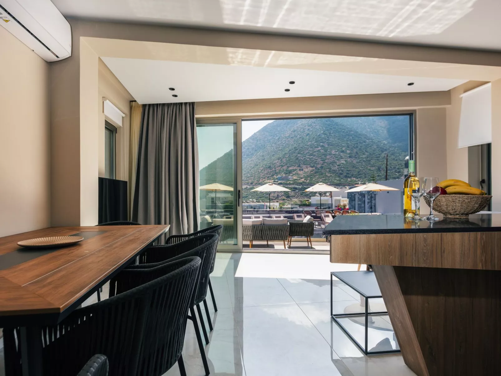 Isla Villen und Suiten Mars Villa-Image-tags.info