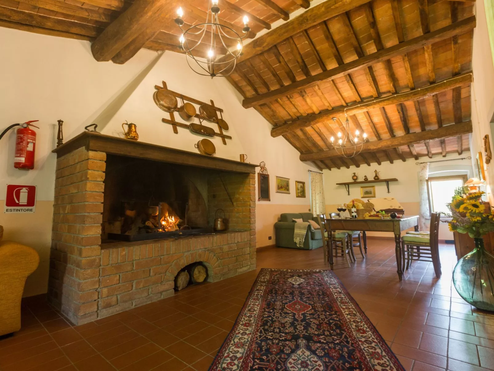 "Ciclamino Canale-Dedans