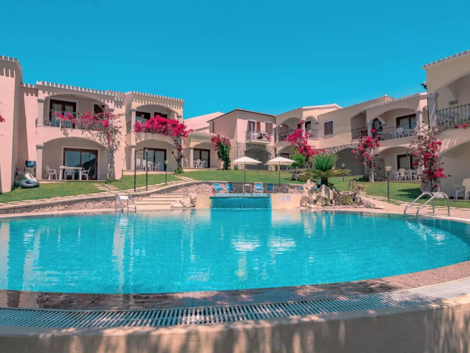 Badus in Badesi-Dedans