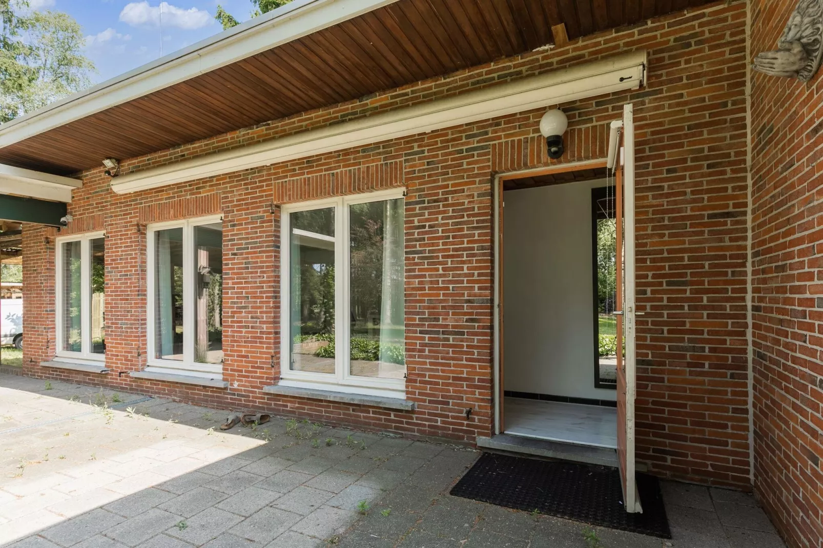Het Boshuis-Exterior summer
