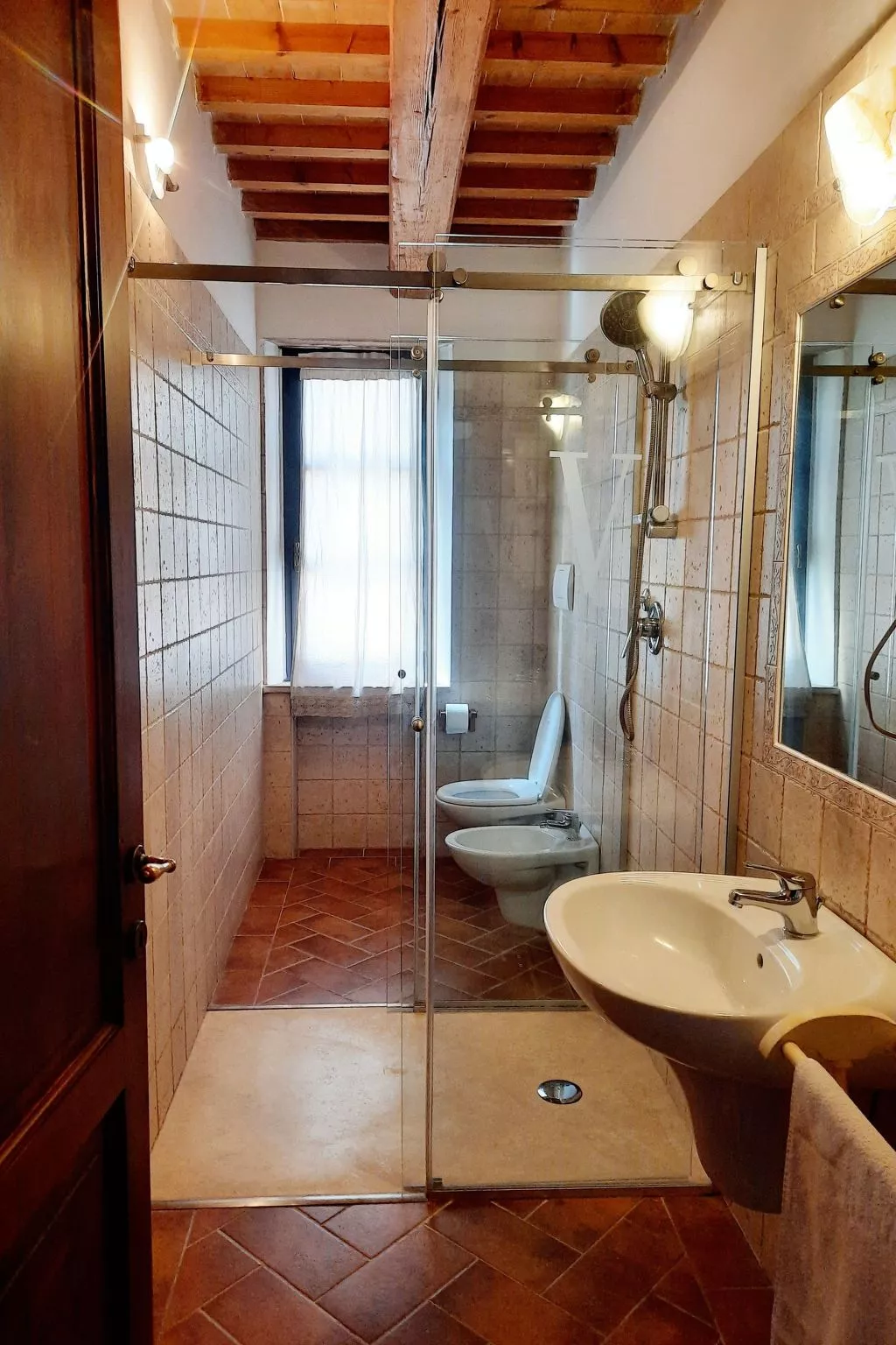 ZWISCHEN DEM LAND UND DEM MEER-Inside