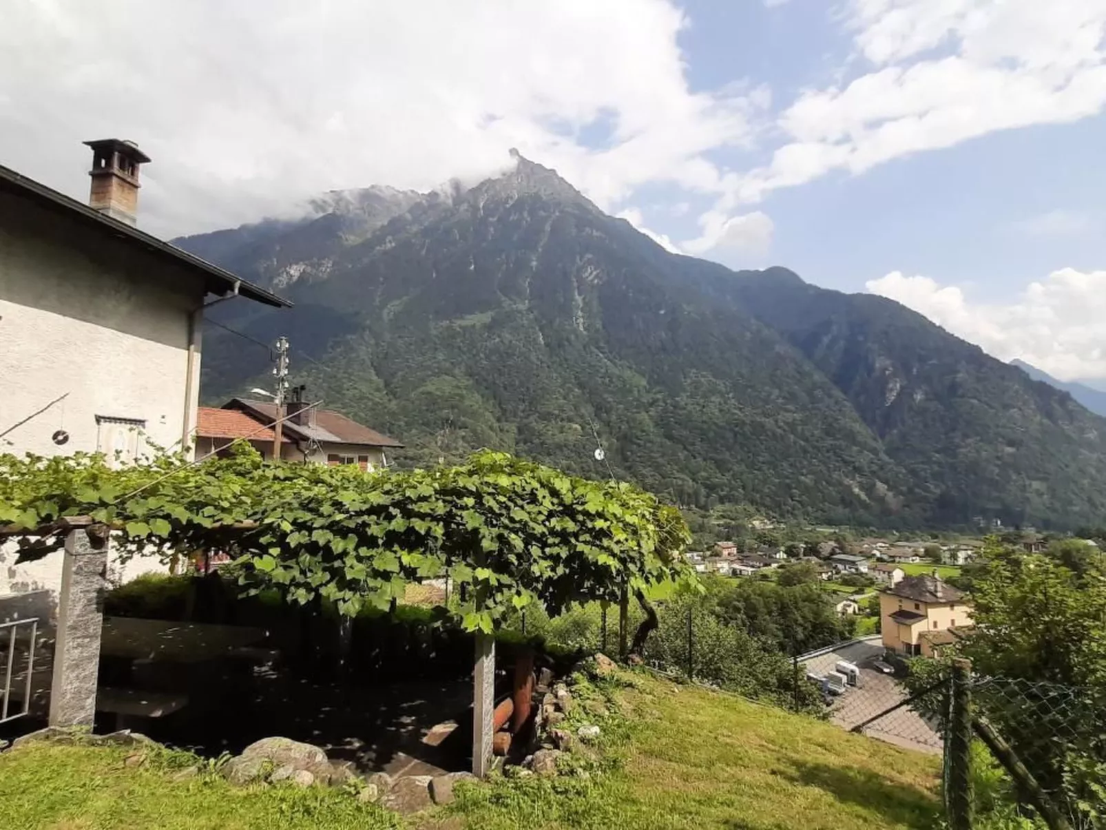 'Cà da Rör' mit Bergblick - Outside