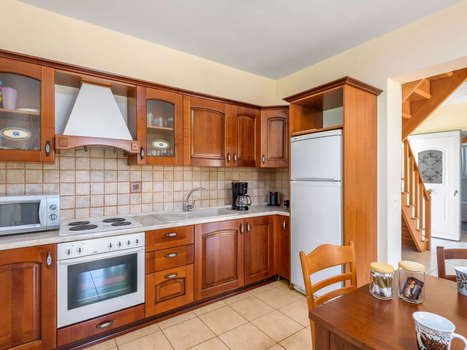 Apollo Classico Villa bei Kolympia Dorf-Image-tags.info