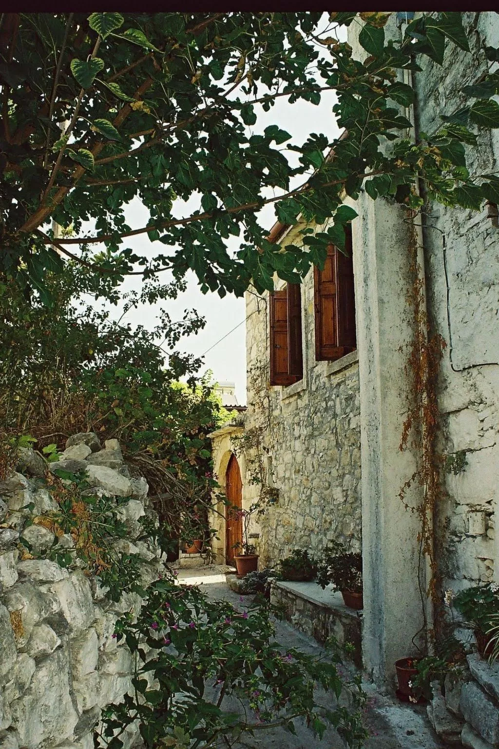 In Douliana mit Großem Balkon-Outside