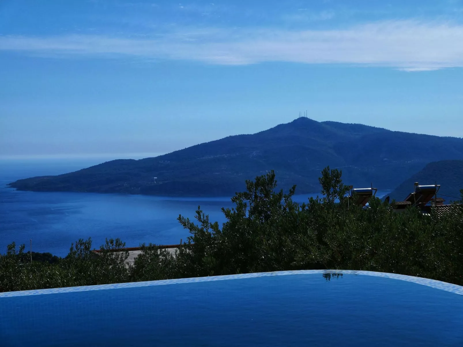 Rustikales Natursteinhaus an der Bucht von Kalkan-Inside
