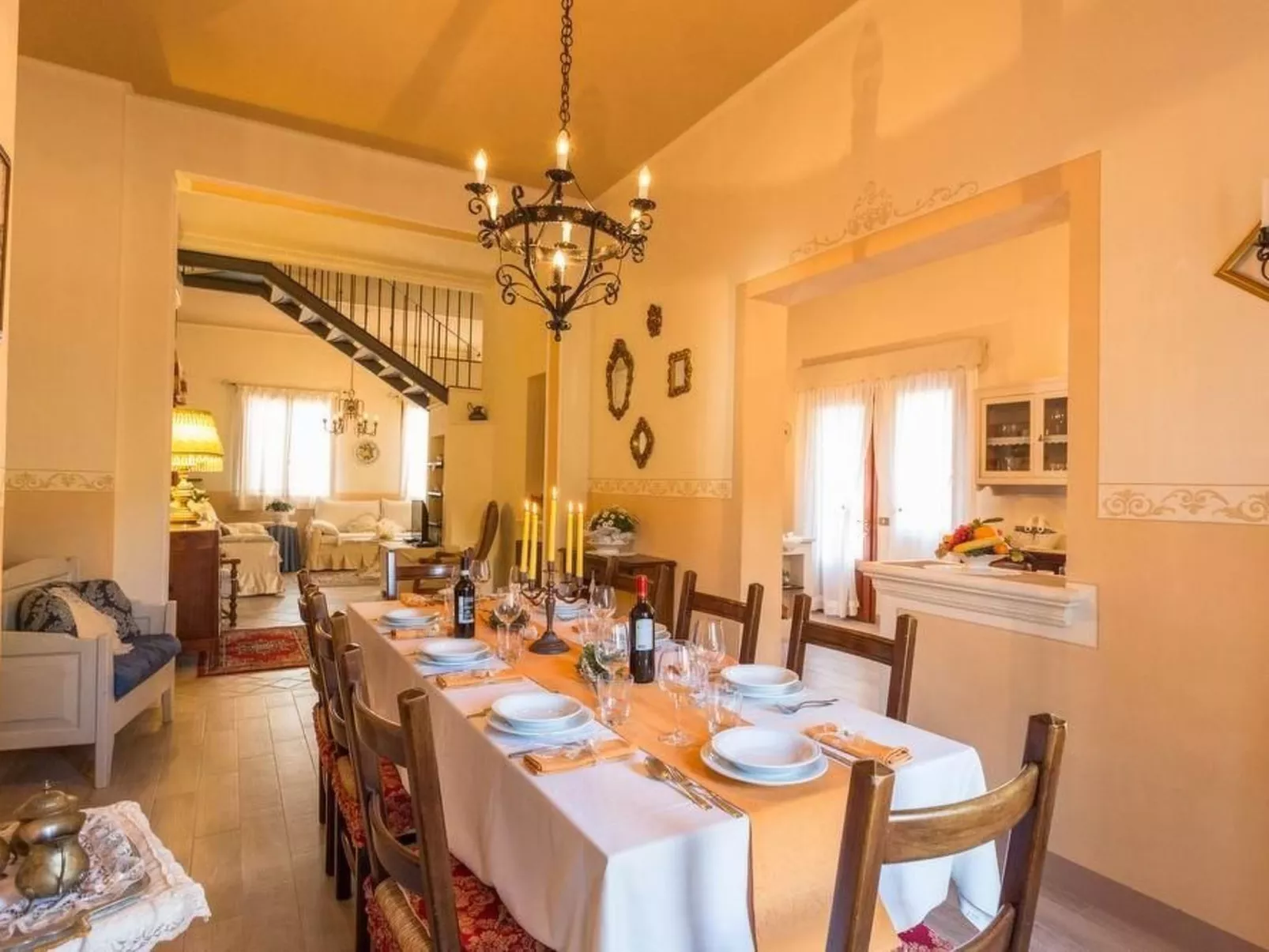 Villa Sassolina-Drinnen