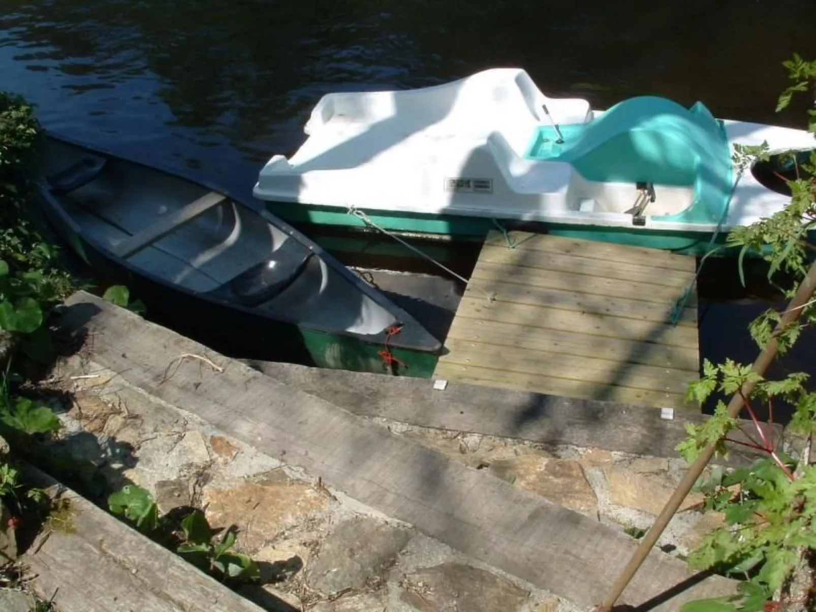 Apartment mit privater Terrasse am Fluss-Dehors