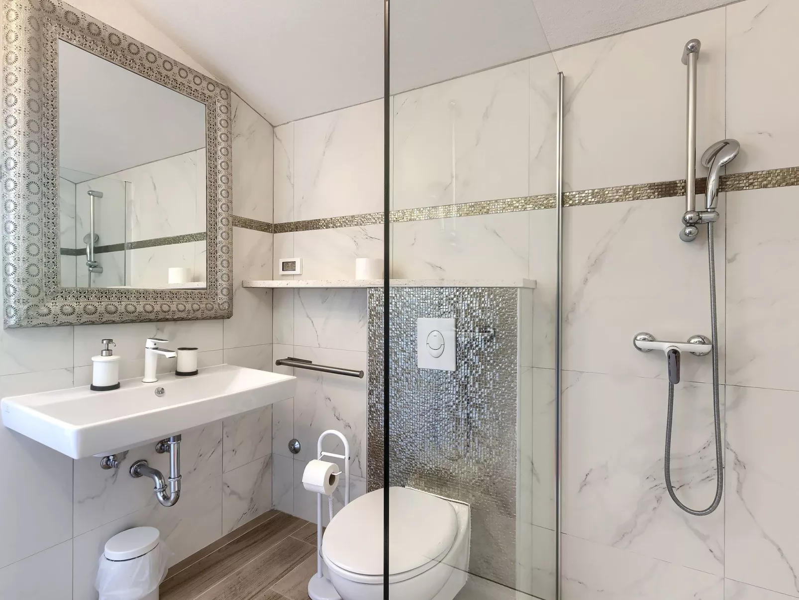 Villa Valbandon-Image-tags.info