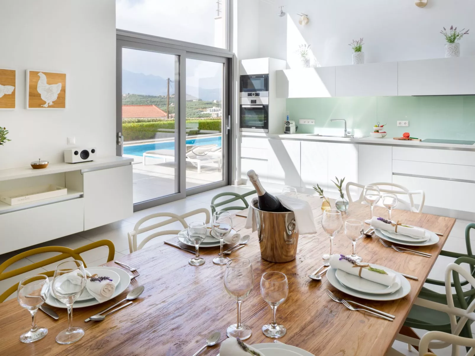 Luxusvilla in Almyrida mit wunderschönem Blick-Inside