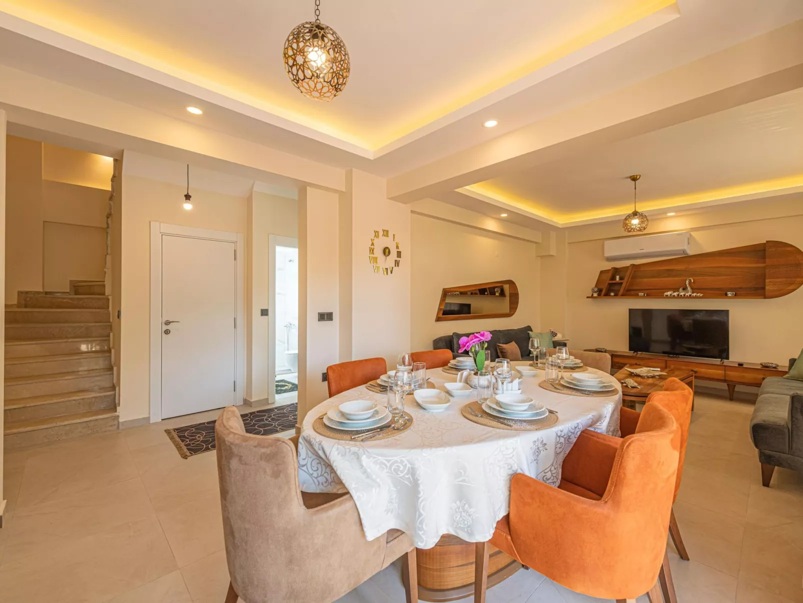 Große für Villa bis zu 9 Personen-Inside