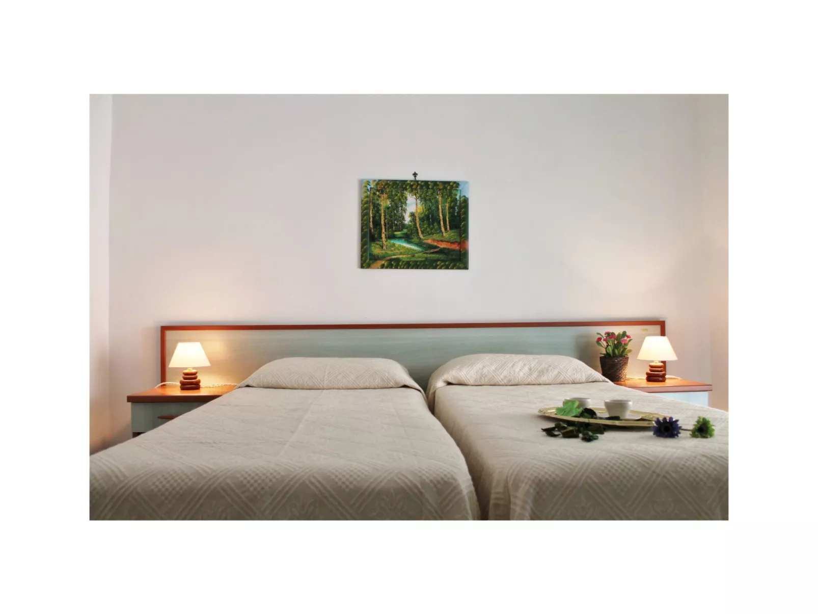 ILA2307 HOUSE PERLA 3-Inside