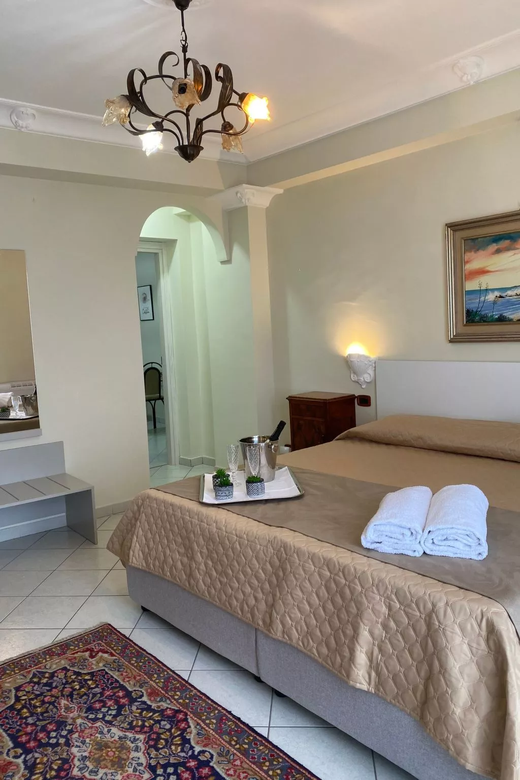 Scala dei Turchi Palace Suiten für 4 Personen in Realmonte-Inside