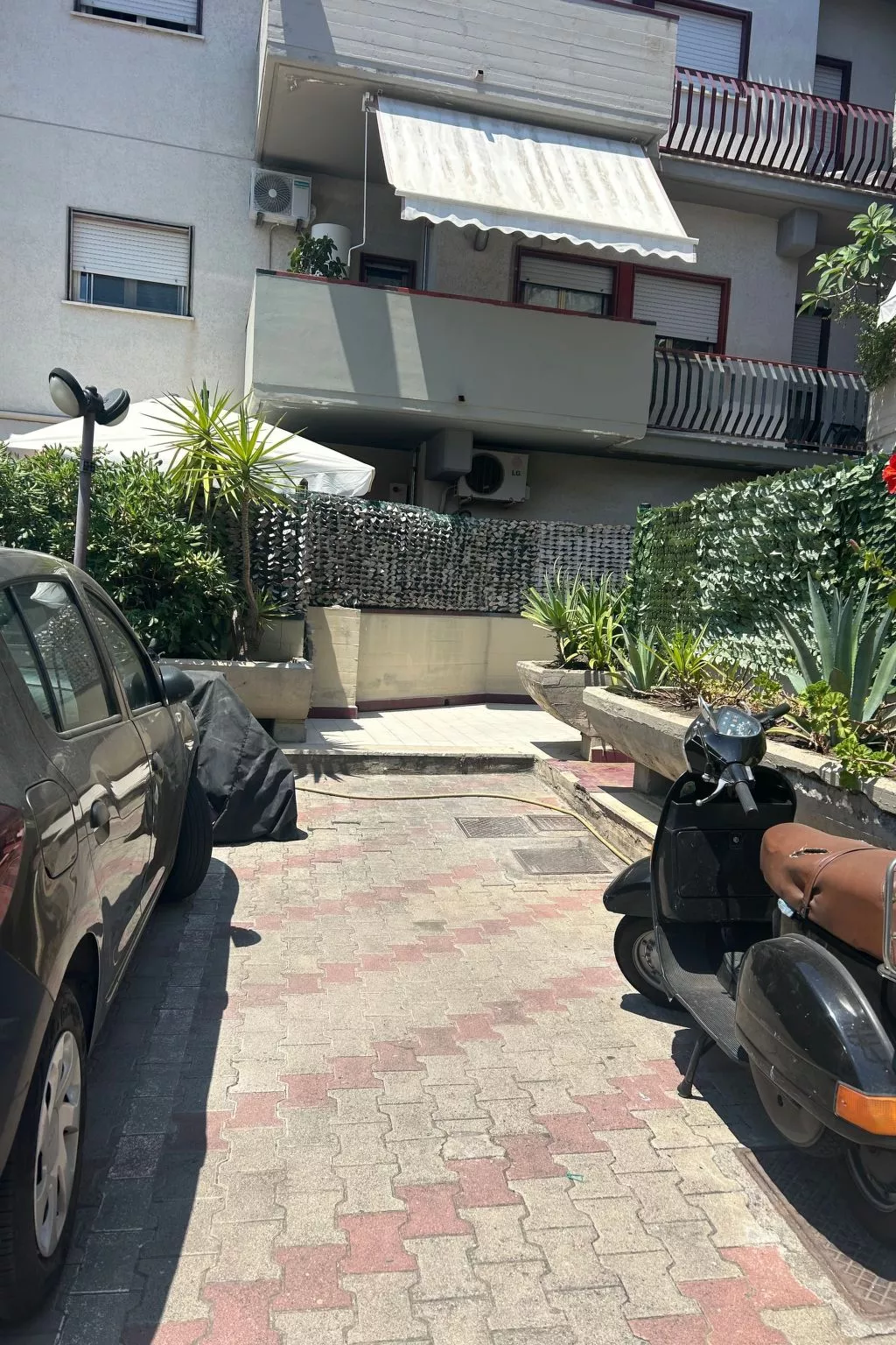 'Das Cannizzaro-Haus-Inside