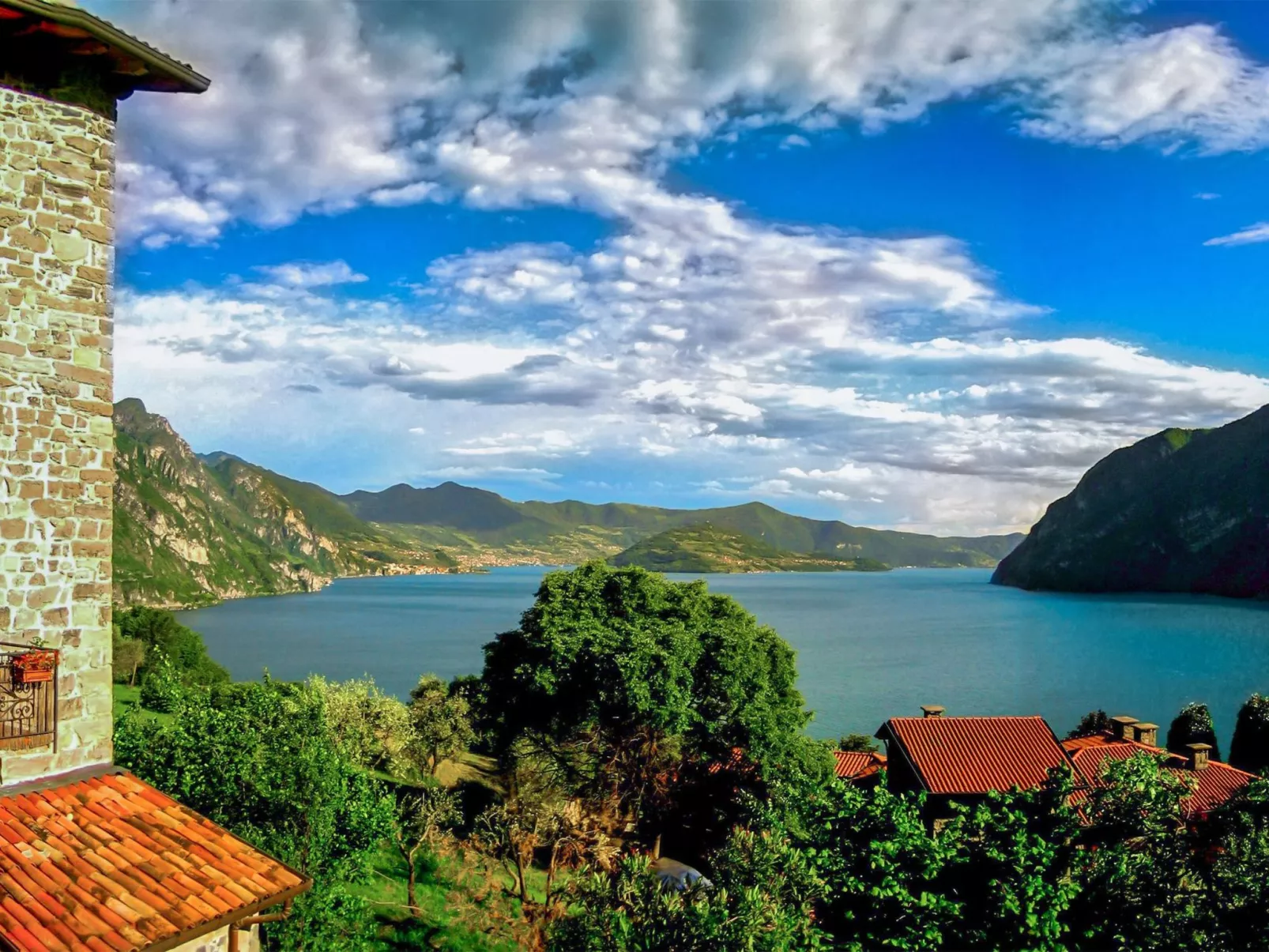 Open Space Penthouse im Schloss mit Seeblick-Draußen