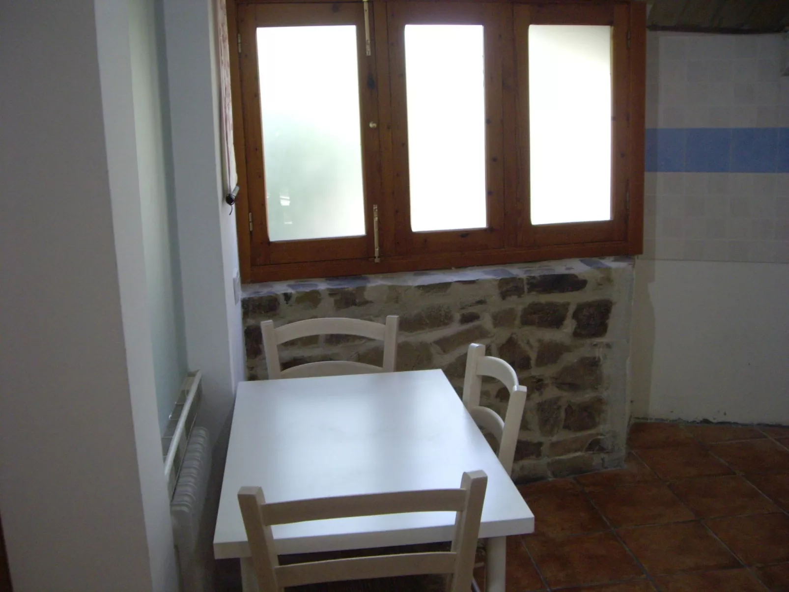 Haus für zwei Personen mit privatem Pool in den Bergen.-Inside