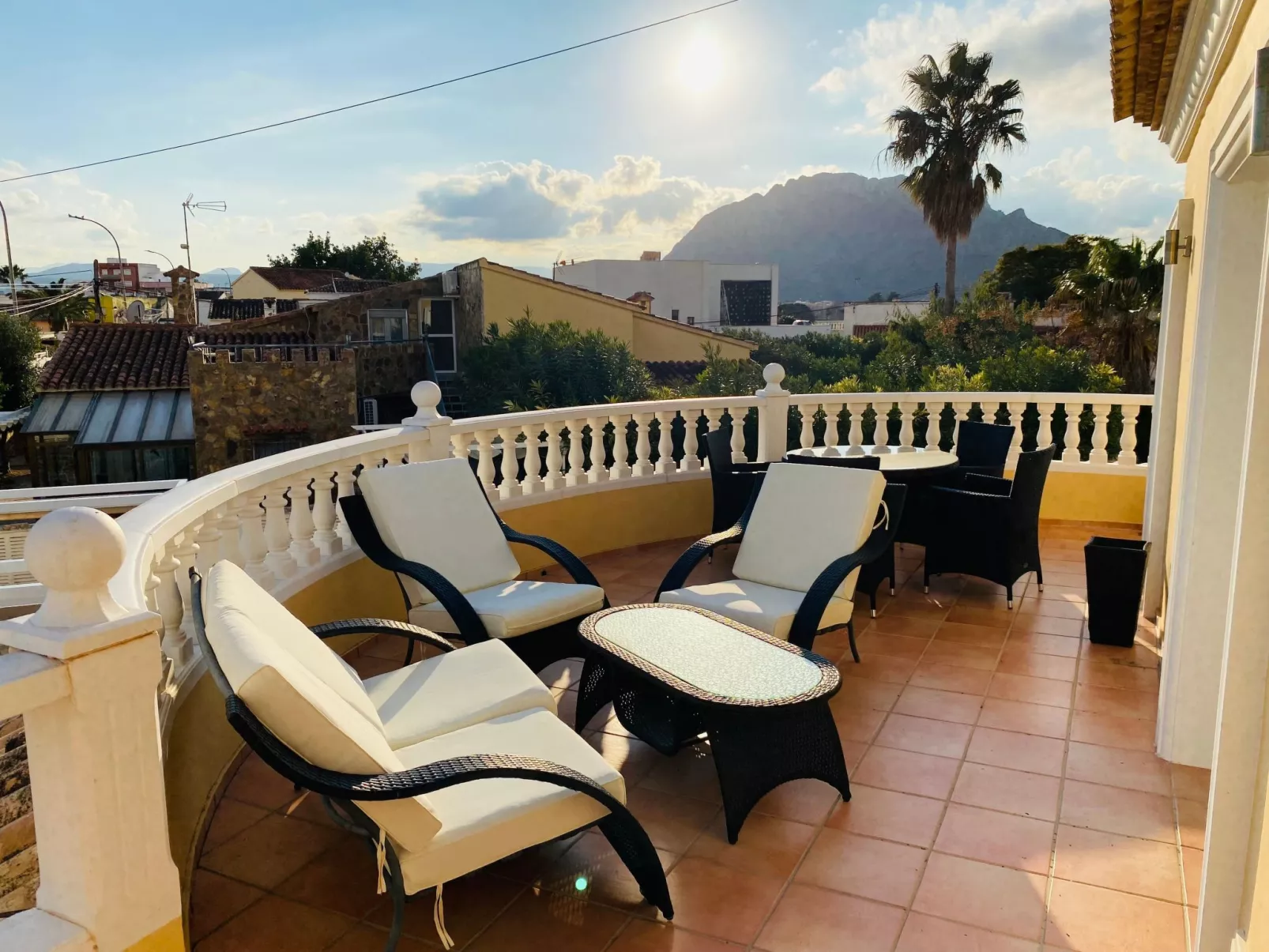 Traumvilla Revoltes-Outside