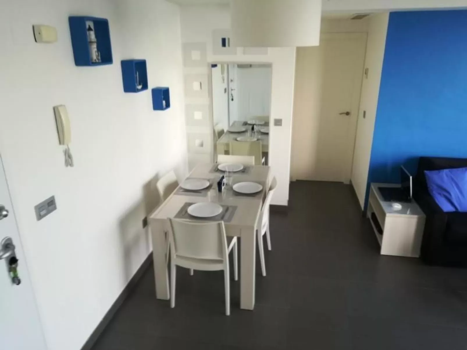 Mit Gemeinschaftspool-Image-tags.info