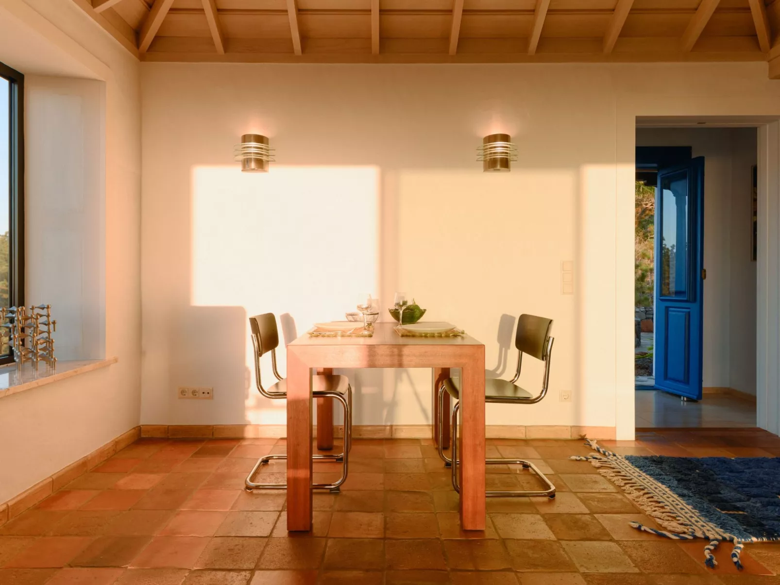 Villa Miramar-Inside